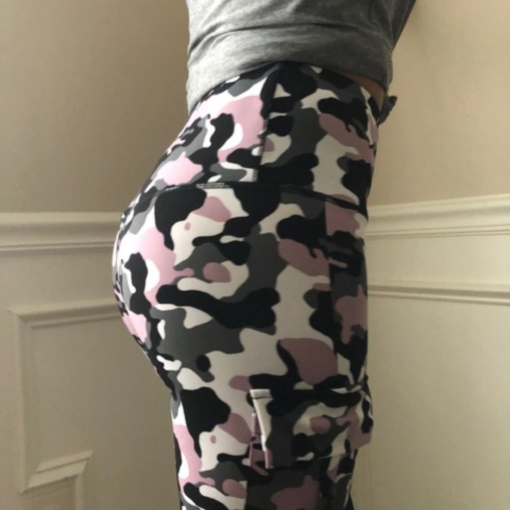 Yoga pants - Picture 2 of 8
